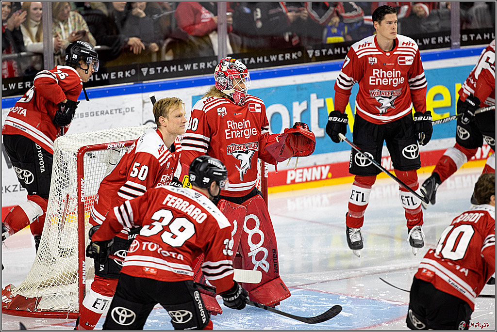 PENNY DEL;  Kölner Haie - Nuernberger Ice Tigers; Köln, 18.11.2022
